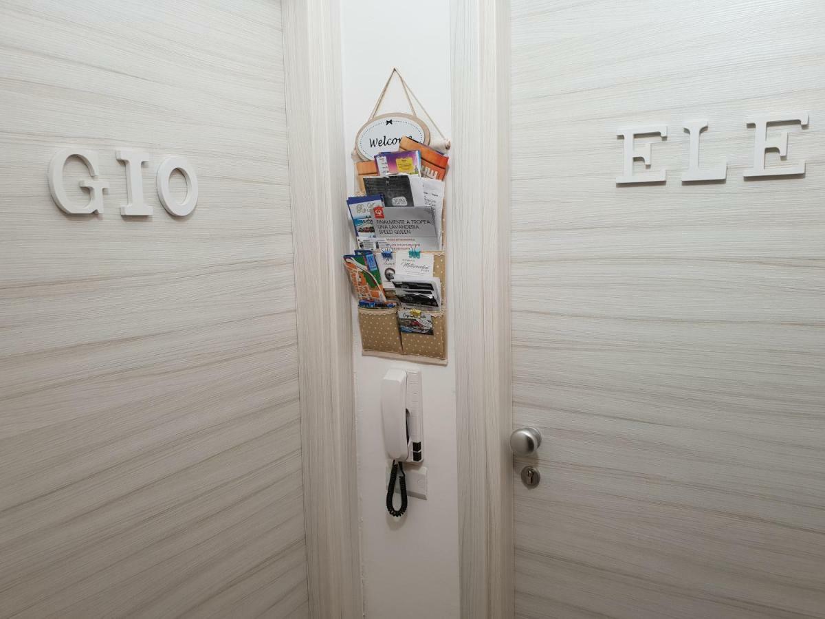 Ele&Gio Accomodation 트로페아 객실 사진